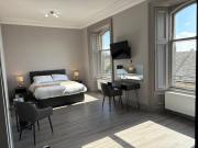 Top Dunfermline