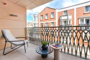 Luxury two bedrooms apartment