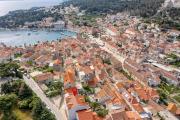Apartments with WiFi Hvar - 25476
