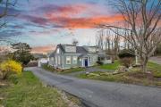 3 Bedroom Cape House by Leavetown Vacations