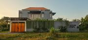 Villa Dua Warna Dencarik