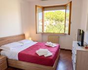 Perugia - 10 min Centre and Station, Free Parking