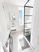 Old Town Quiet Rooftop Studio Apartment