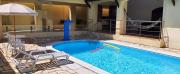 Espaçosa Casa em Ponta Neg com Piscina Privativa a 5 min da praia
