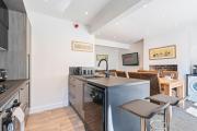 Top Staveley