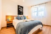 Cozy Ground-Floor 2BR Steps from Playa Mar Beach