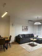 Finn Seaside Apartment Durres