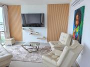 Chic Luxury Penthouse Airport-Beach-Rooftop Pool