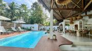 Large Pool & Tropical Garden - Isla Serena -