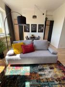 55m2 Quiet Apartment with Rooftop View & Elevator