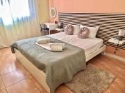 Top Paralimni