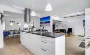 Spacious Holiday Home By Sea For 14 Guests