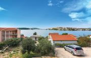 Gorgeous Apartment In Rogoznica With Wifi
