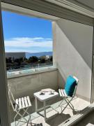 Apartment Signature - sea view, nearby University hospital, 90m2