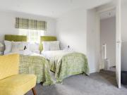 Top Harewood