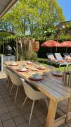 Villa June Rosy