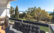 Perfect location! Walk a few minutes to restaurants, lovely beach, town, train and bus