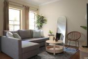 Downtown Santa Monica 1BR Free Parking & Pool