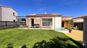 Quiet house with pool, terrace, 6 people, Orange