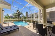 5BR Family Home Pool Theme Beds Space Location