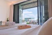 West Lake View Apartment, 5 minutes from Hanoi Old Quarter Street, Ba Dinh Square