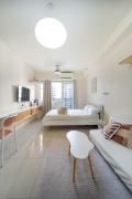 1BR Pool View Retreat Near MOA Stylish & Cozy