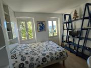 Chambre dhote dans maison de caractère, piscine