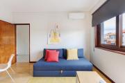 Spacious Bright Ap - no elevator