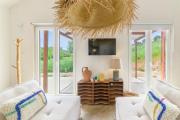 Cozy Countryside Studio
