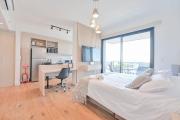Chic & Cozy Apartment near Shopping del Sol
