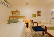 5 minutes from Gangnam Station, Gangnam Plastic Surgery,COEX,Seongsu 30 minutes