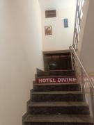 Hotel Devine