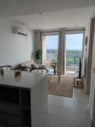 Exclusivo apartasuite con terraza y vista al mar - Bello Horizonte
