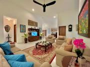 Single Room The Megatruh