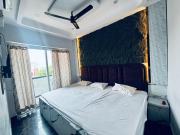 Hotel Radha Madhavam