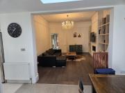 3 Bedroom house Chiswick with parking
