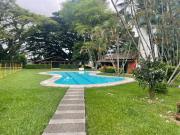 Casa Campestre con piscina Ideal para familias y grupos cerca de Buga