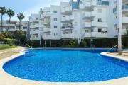 NIDO 139 Apartamento con piscina y vistas al canal