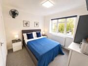 Emmanuel Ensuite Room