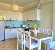 Lalzi Holiday Home