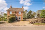 Top Leiston