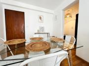 Departamento en Calle Principal - Balcón, Luminoso - Pax 4