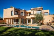Villa Olya 520 sqm Architect-Designed Villa with