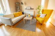 Bright & Peaceful Apartment - Balcony - Free Parking - Close to Center