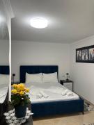 Dejani Guest House