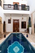 Entire 5 bedroom Boutique Riad with pool and Breakfast included