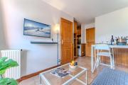 Alpine Stay w Balcony near Slope center of Val thorens