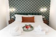 AM156 Bari Apt 241 Urban Suite with Terrace & WiFi