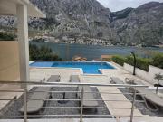 Luxury Studio with Sea View & Heated Pool