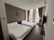 Phuong Thao Hotel - Near My Khe Beach - 400m